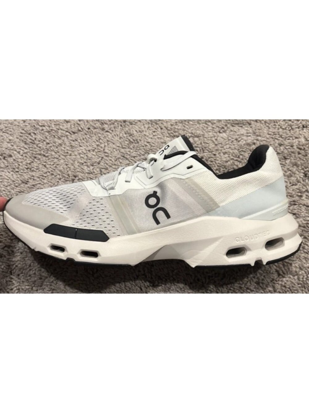 Great Condition! ON Cloudpulse Wolf Black Running Shoes Size 13